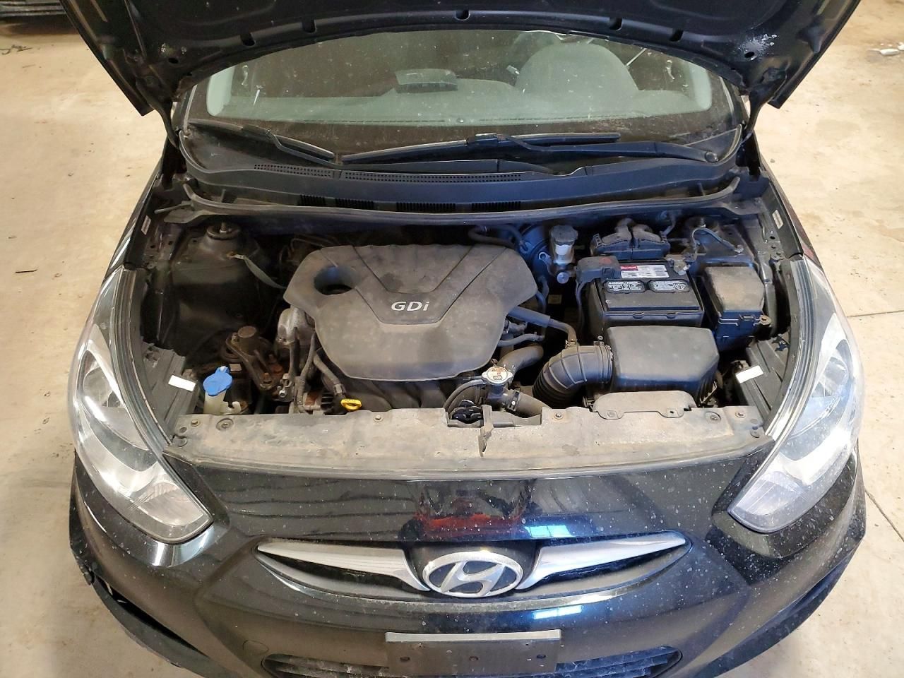 2012 Hyundai Accent gls