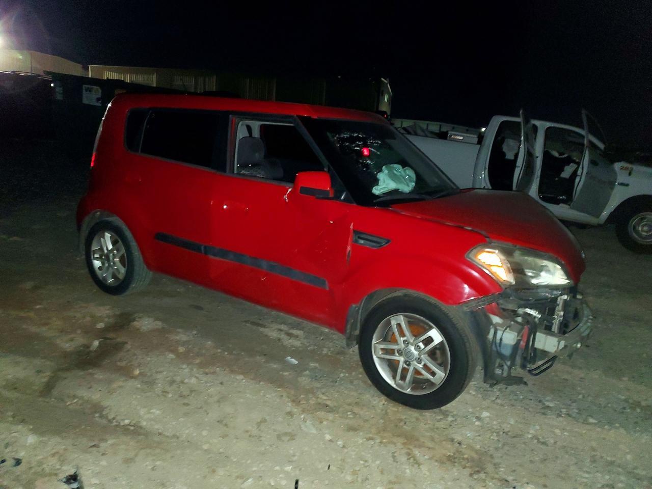 2010 KIA Soul +