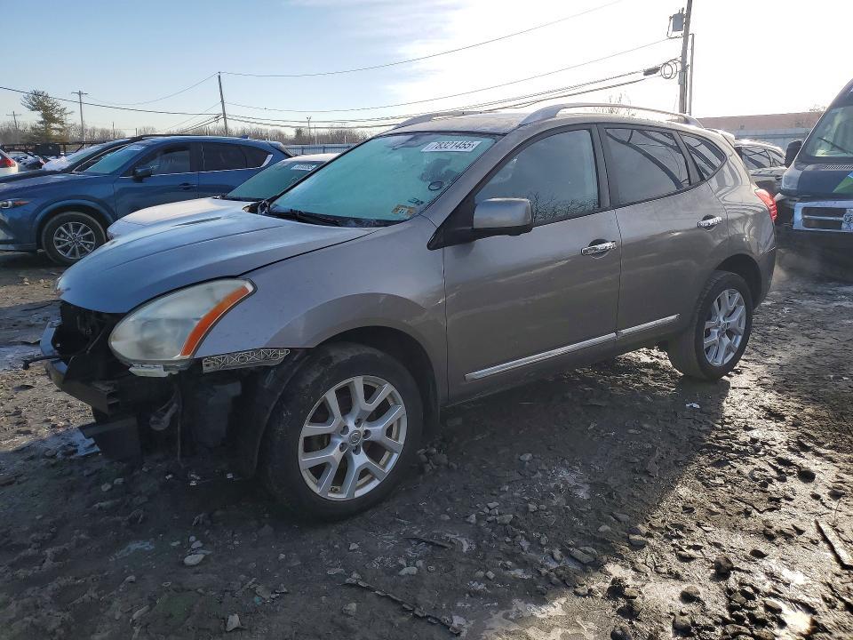 2013 Nissan Rogue s