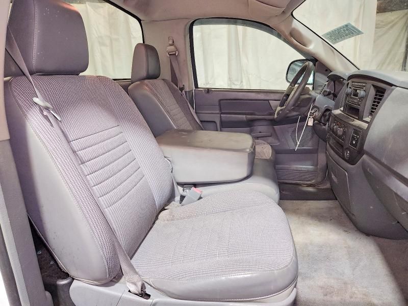 2006 Dodge RAM 1500 ST