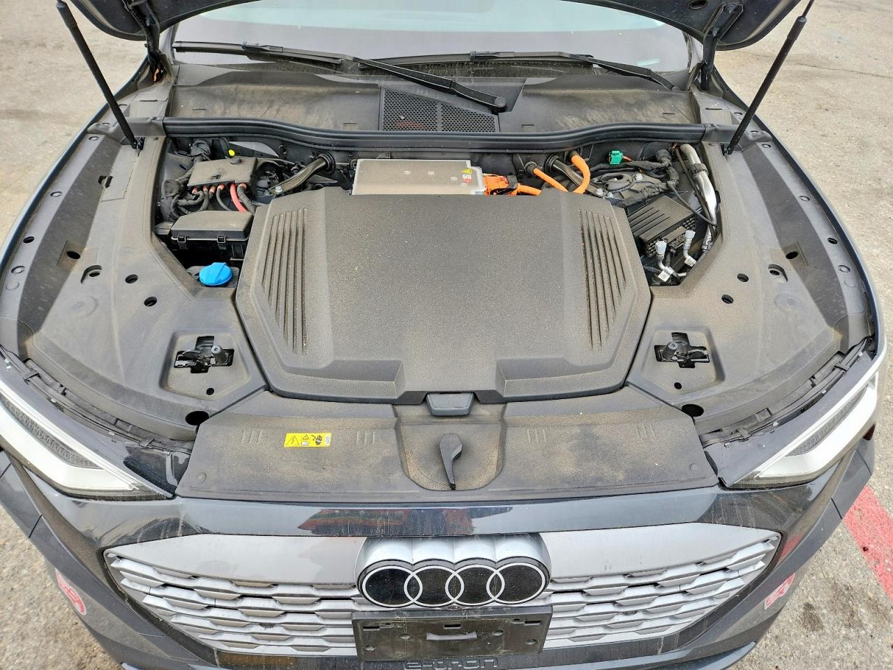 2024 Audi Q8 E-tron Premium Plus