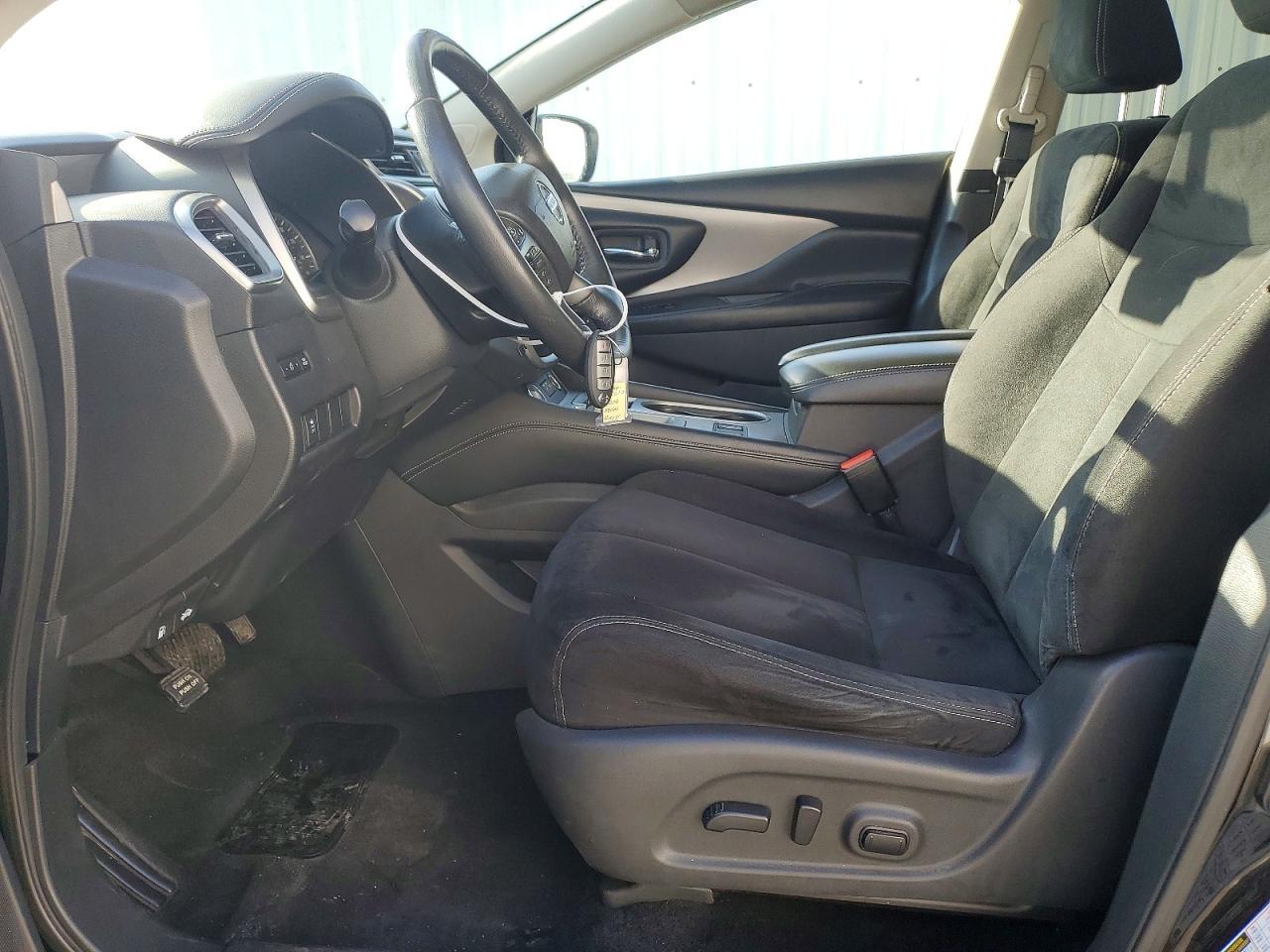 2019 Nissan Murano s