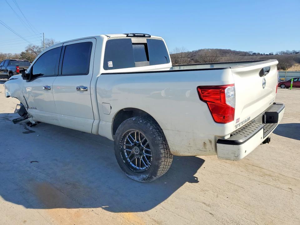 2021 Nissan Titan s