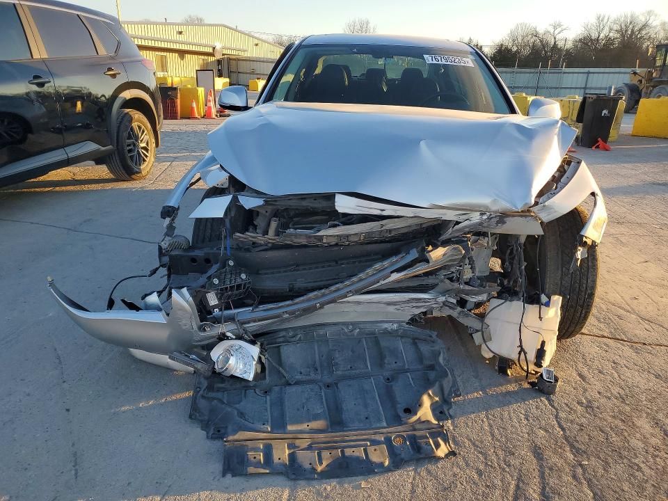 2016 Infiniti Q50 Premium