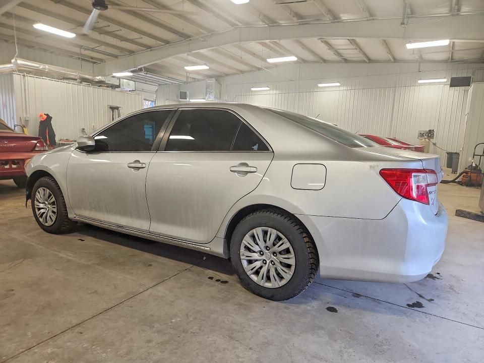 2014 Toyota Camry Hybrid