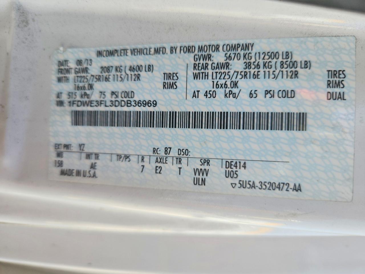 2013 Ford E350 BOX Truck