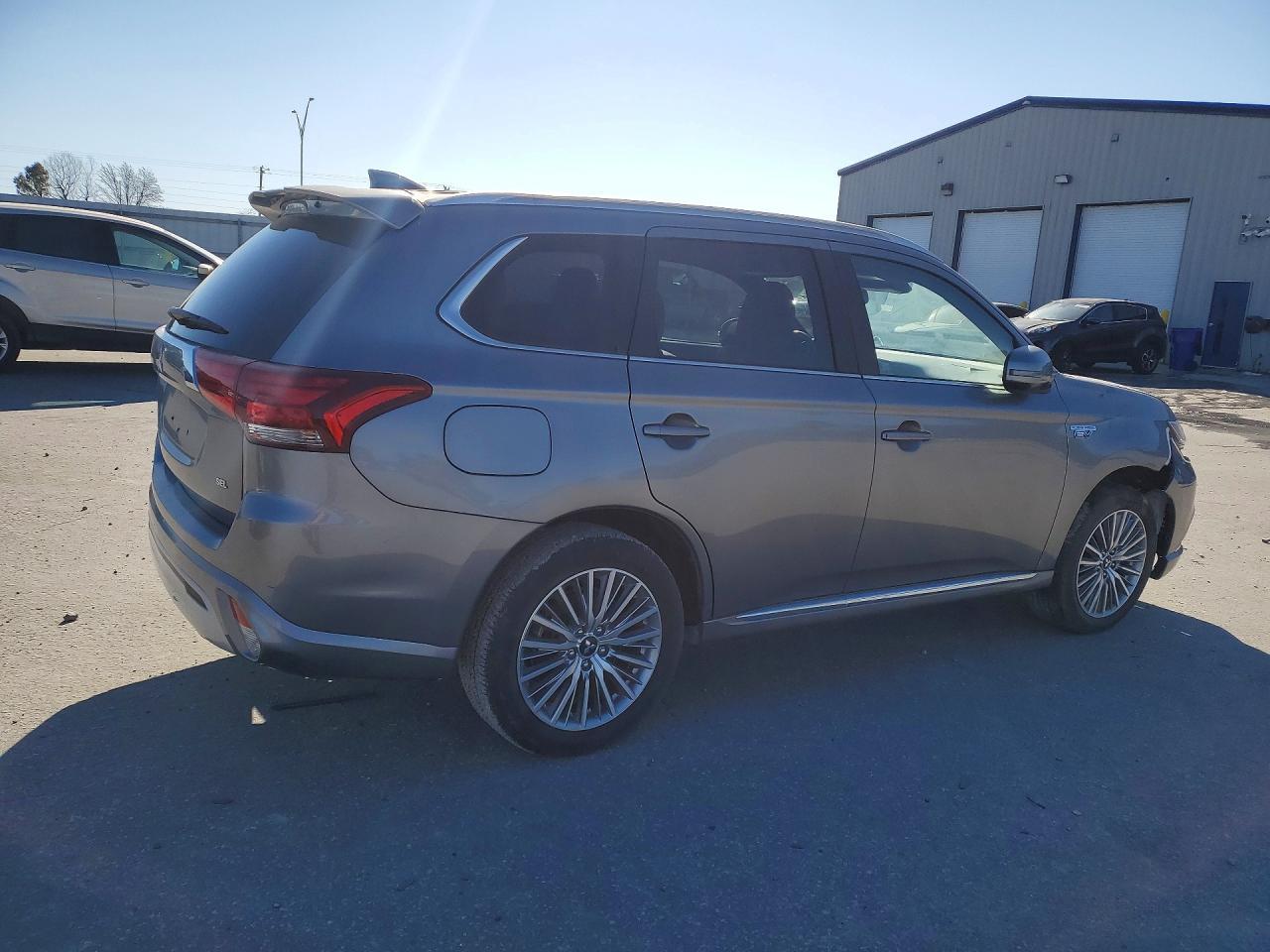 2022 Mitsubishi Outlander sel