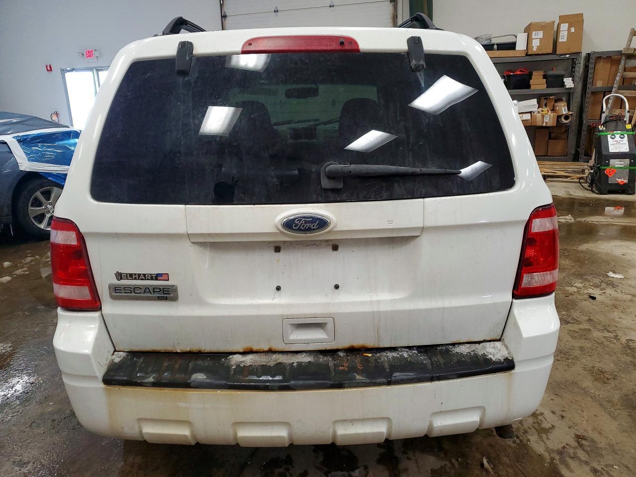 2010 Ford 12w10 dlp