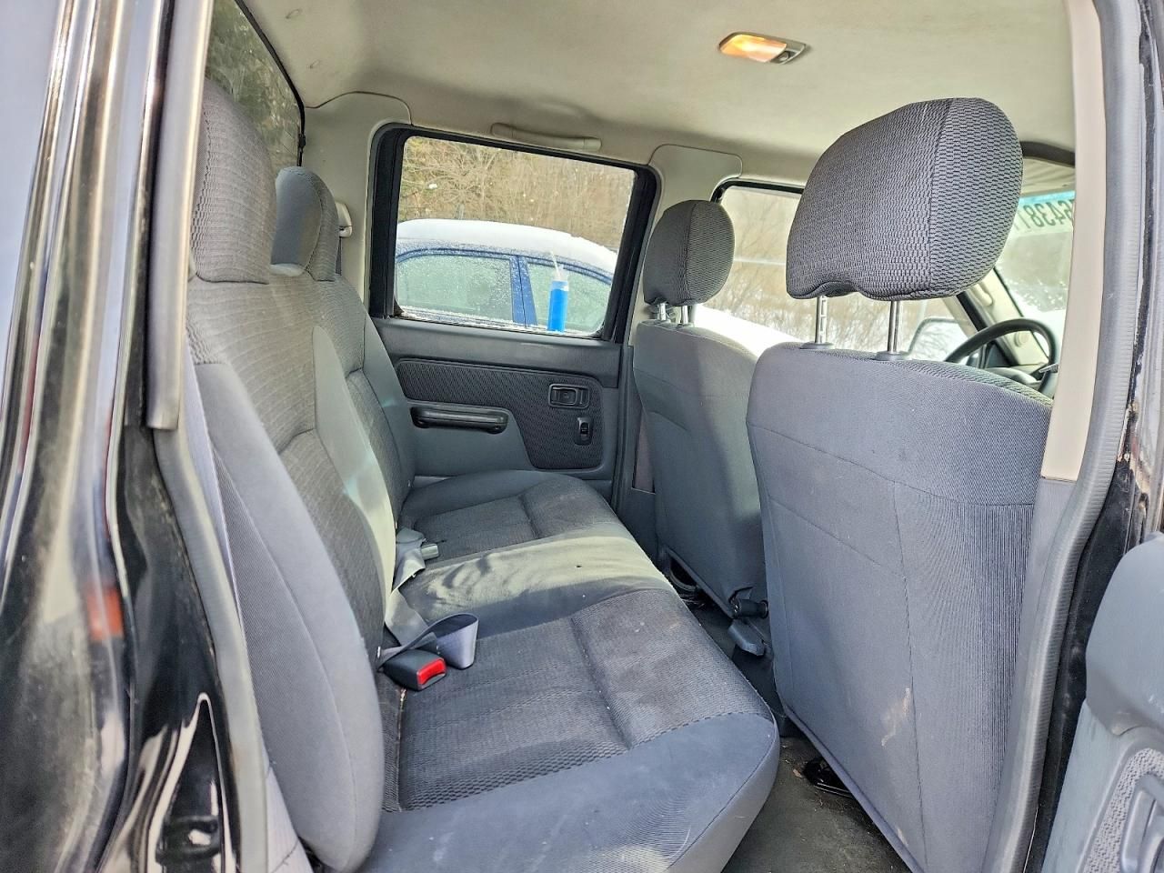 2004 Nissan Frontier Crew cab xe V6