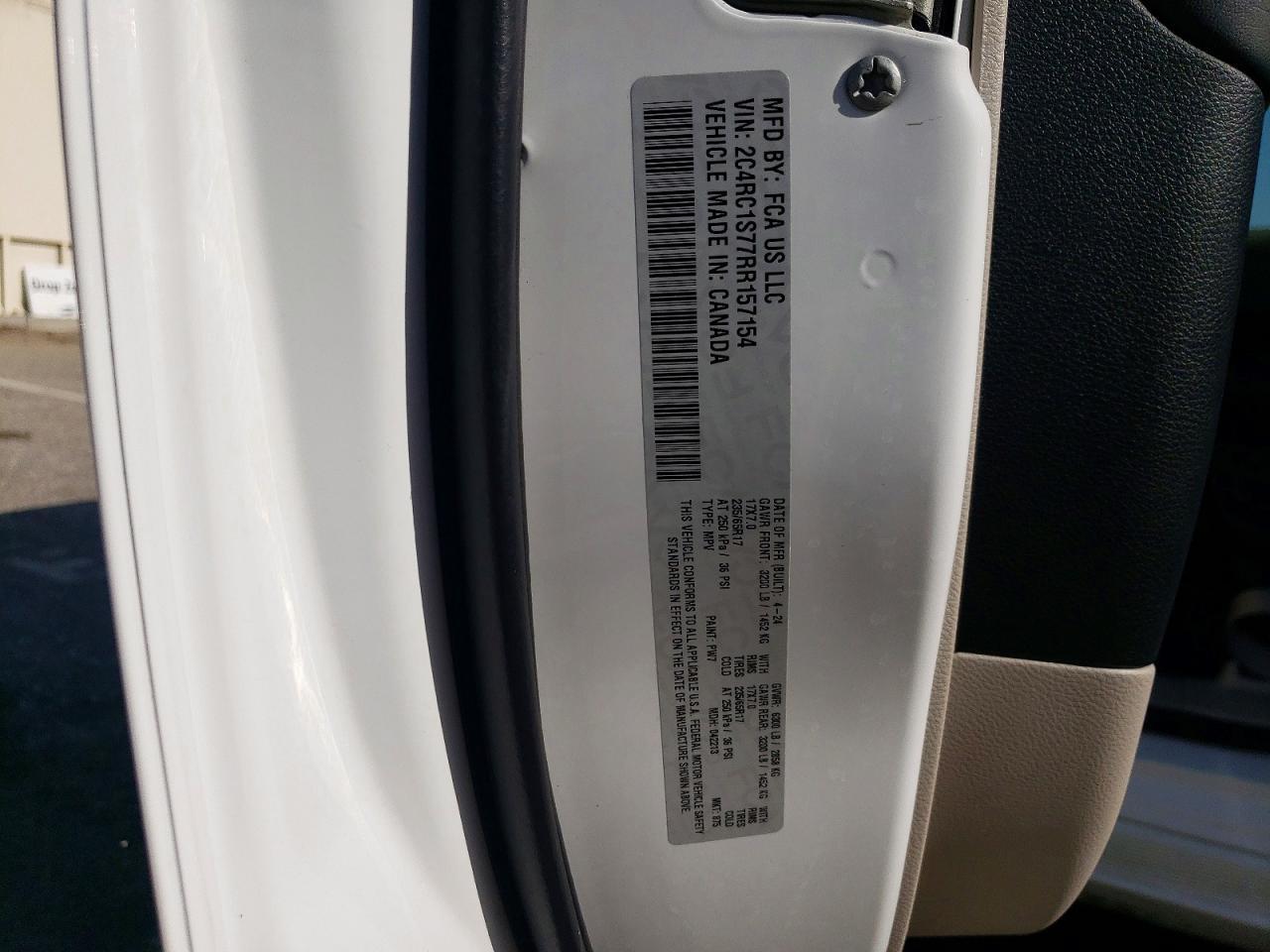 2024 Chrysler Pacifica Hybrid Select