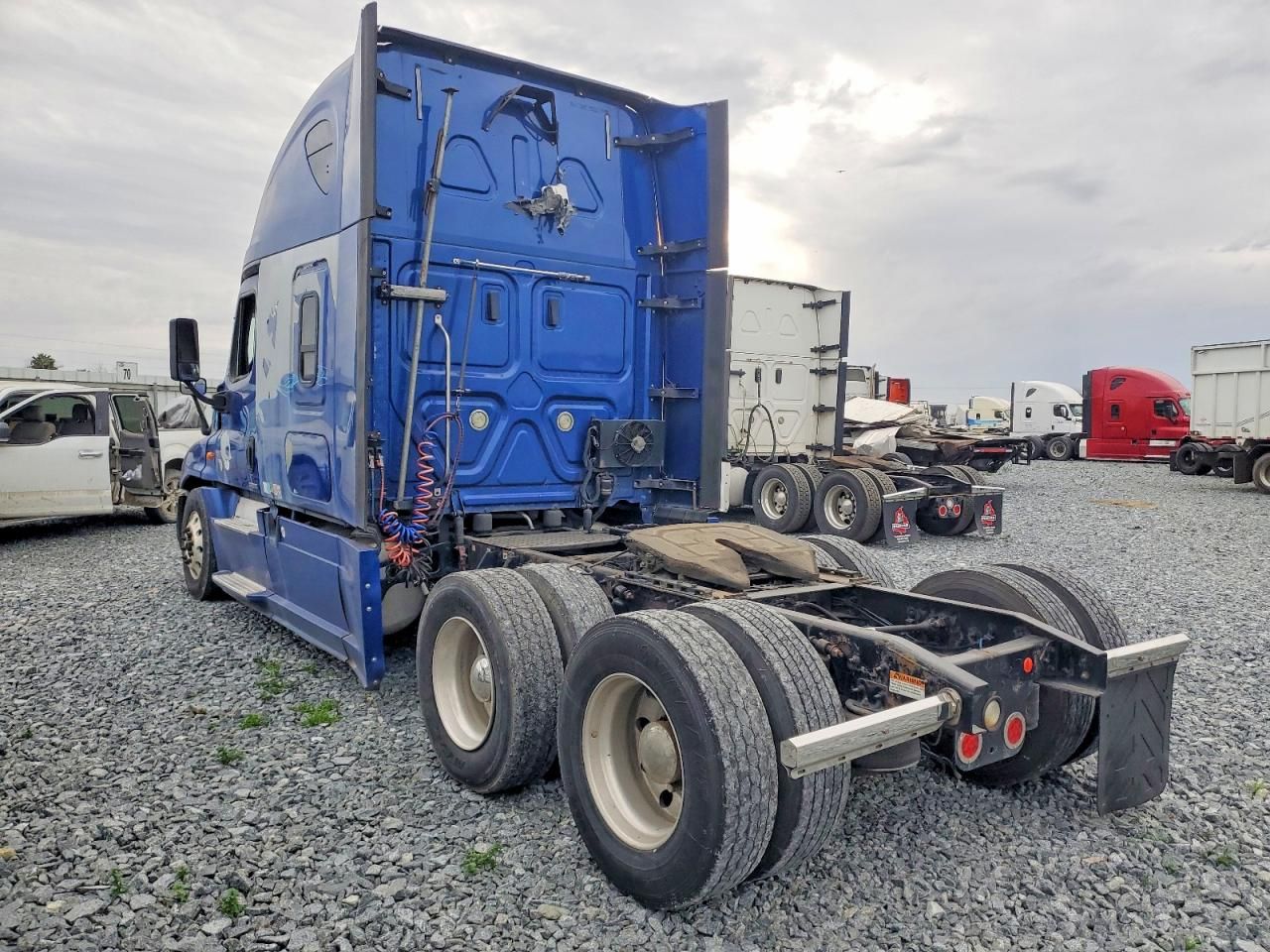 2018 Freightliner Cascadia 125 Semi Truck
