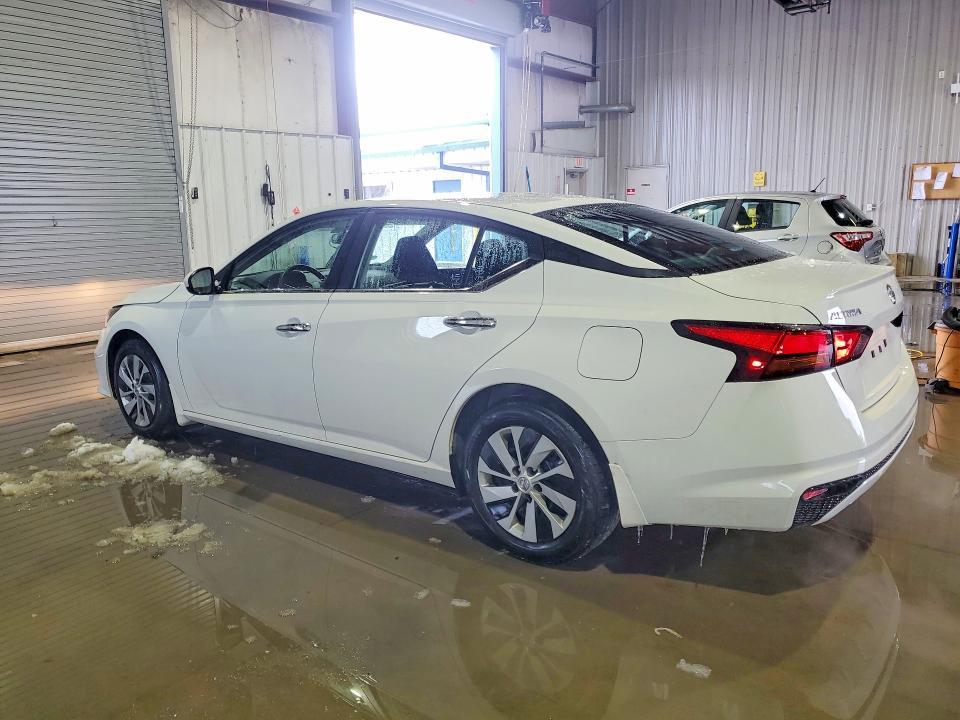 2022 Nissan Altima 2.5 s
