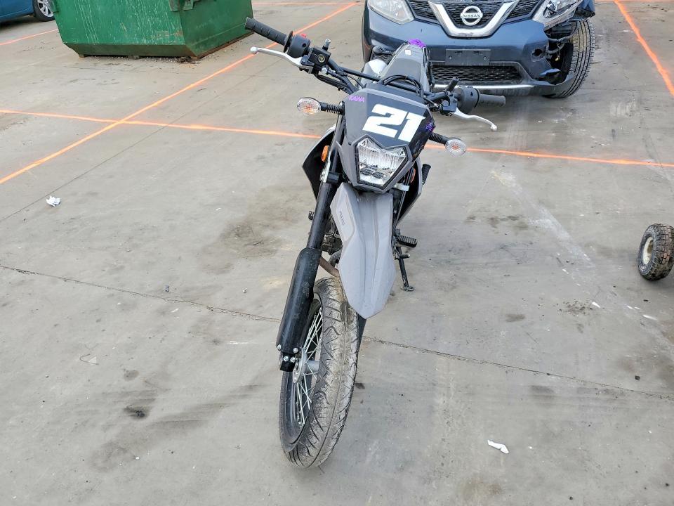 2025 Kawasaki KLX232 G