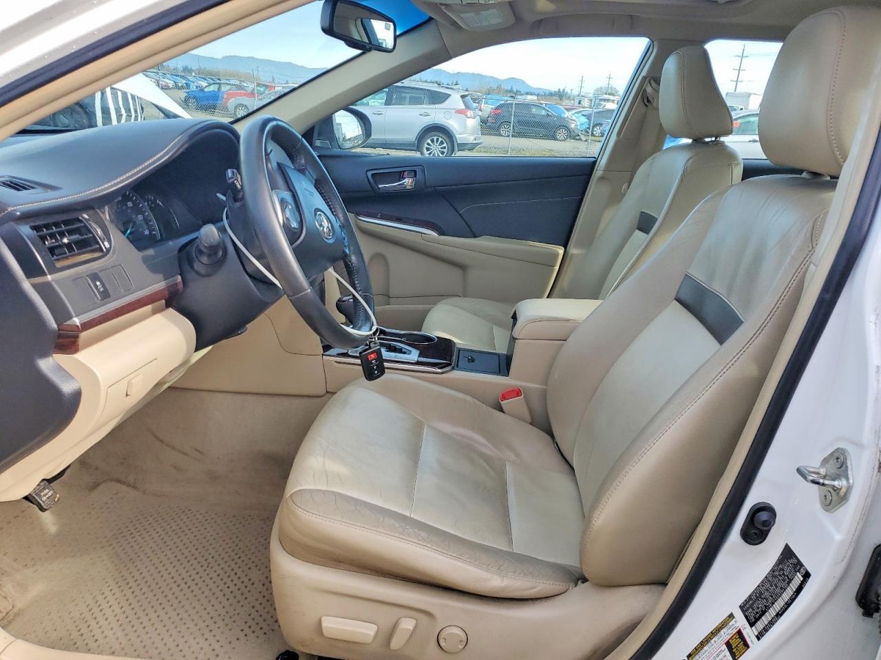 2013 Toyota Camry l
