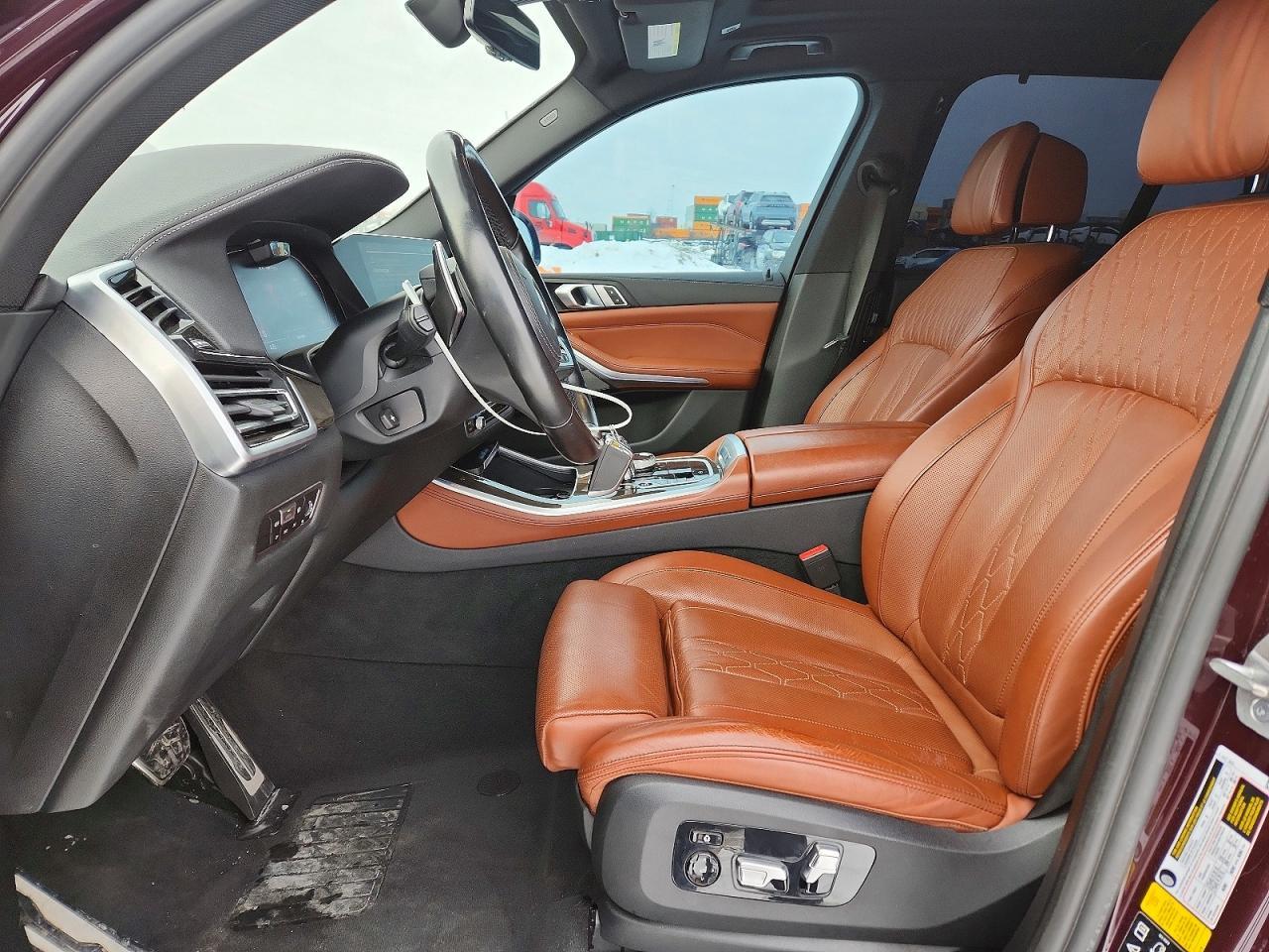 2022 BMW X5 M50i