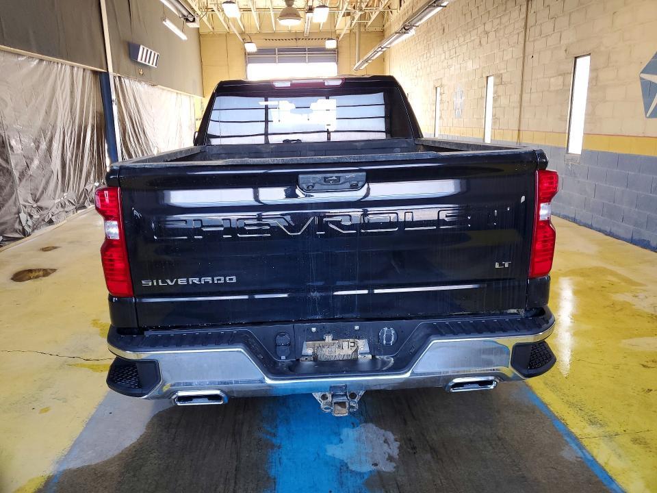 2022 Chevrolet Silverado K1500 lt