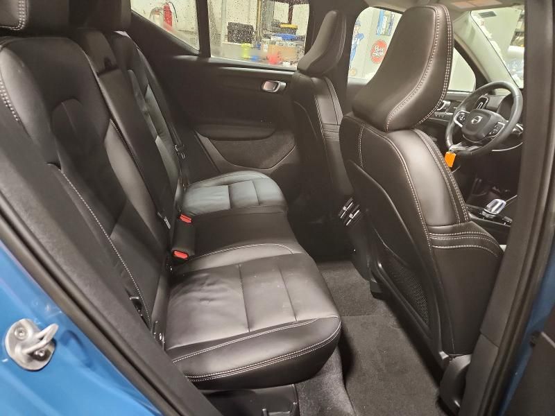 2023 Volvo Xc40 Plus