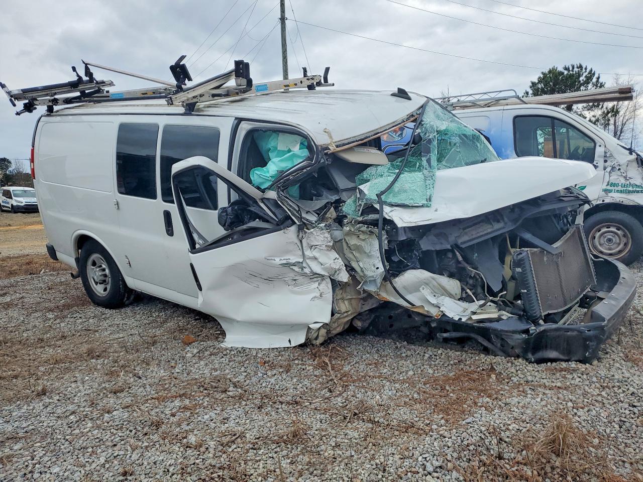 2019 Chevrolet Express G2500