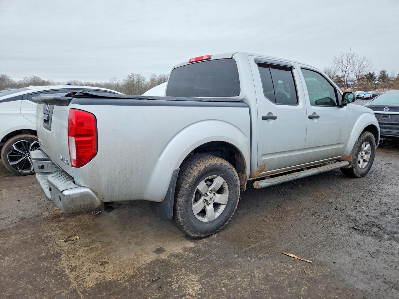 2013 Nissan Frontier S