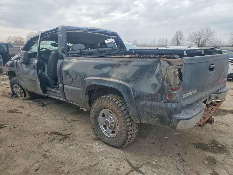 2004 GMC Sierra K2500 Heavy Duty