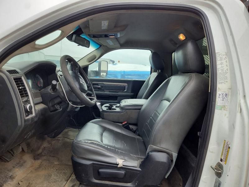 2015 Dodge Ram 3500 Flatbed Truck