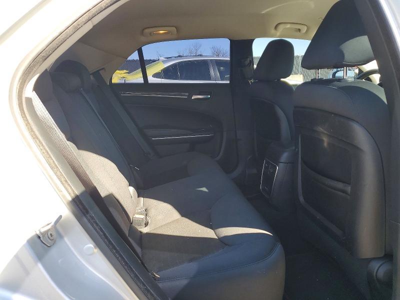 2019 Chrysler 300 Touring