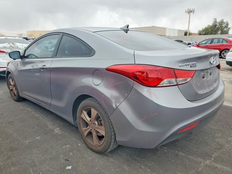 2013 Hyundai Elantra Coupe gs