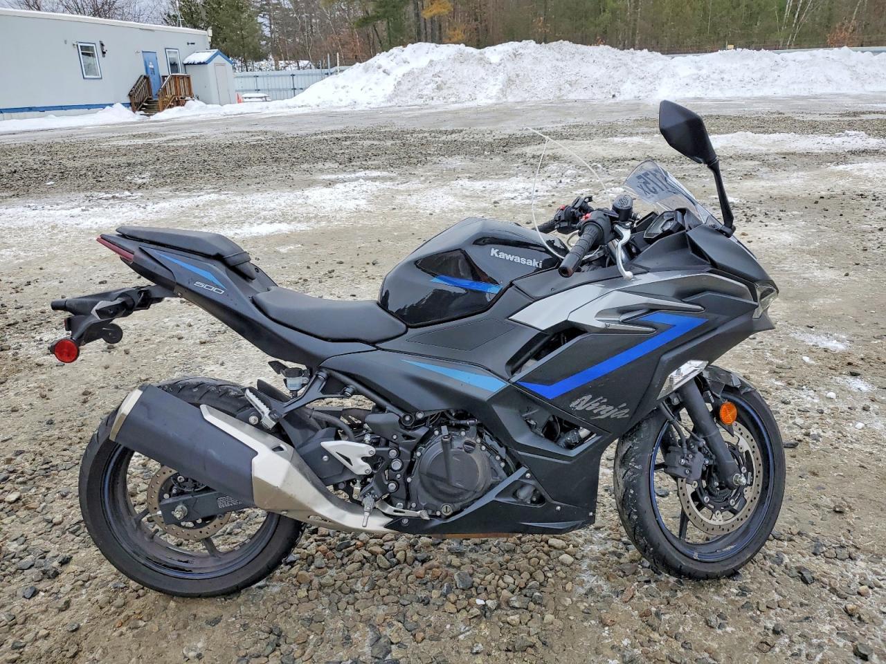 2025 Kawasaki EX500