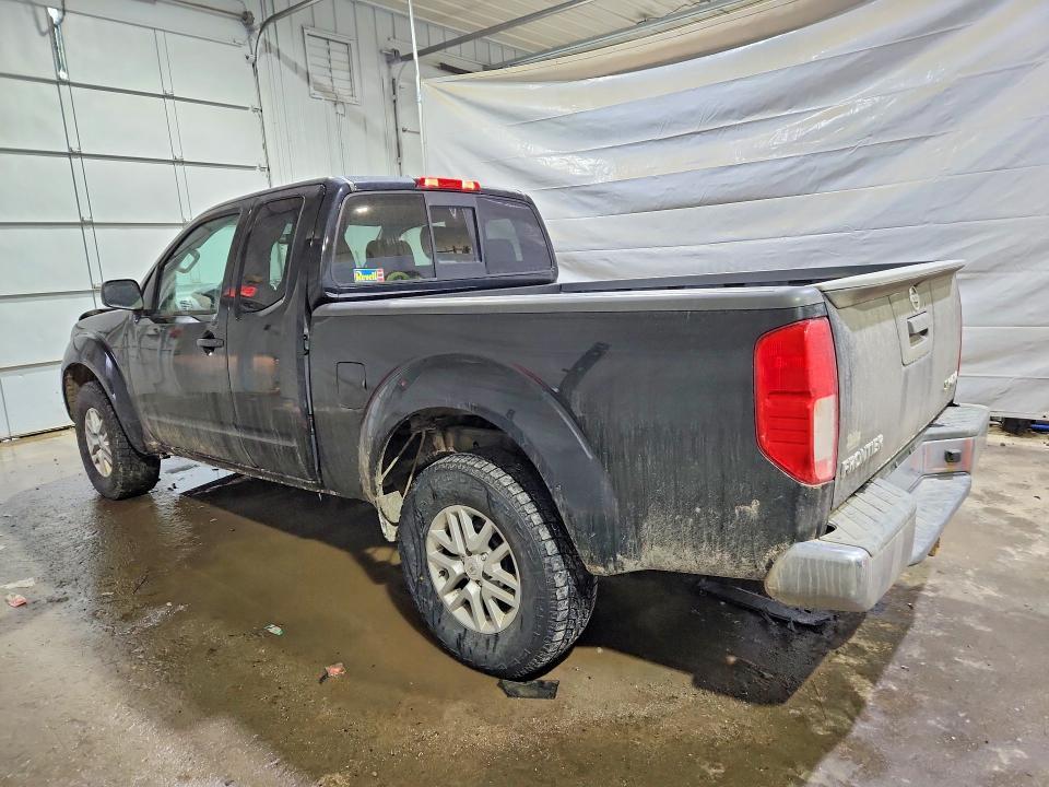 2015 Nissan Frontier sv