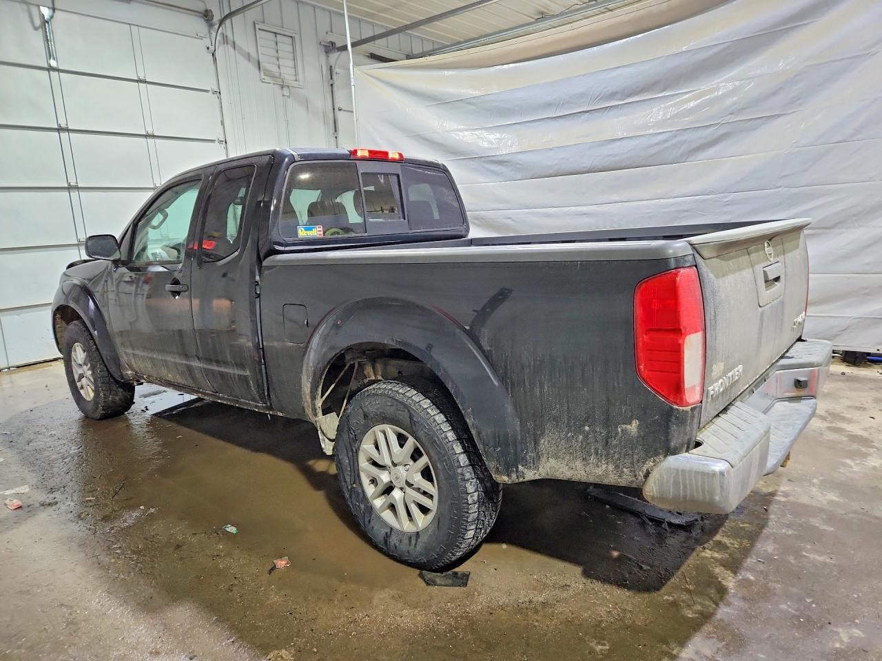 2015 Nissan Frontier SV
