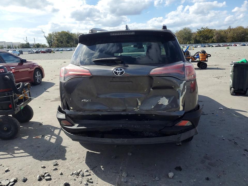 2017 Toyota Rav4 le