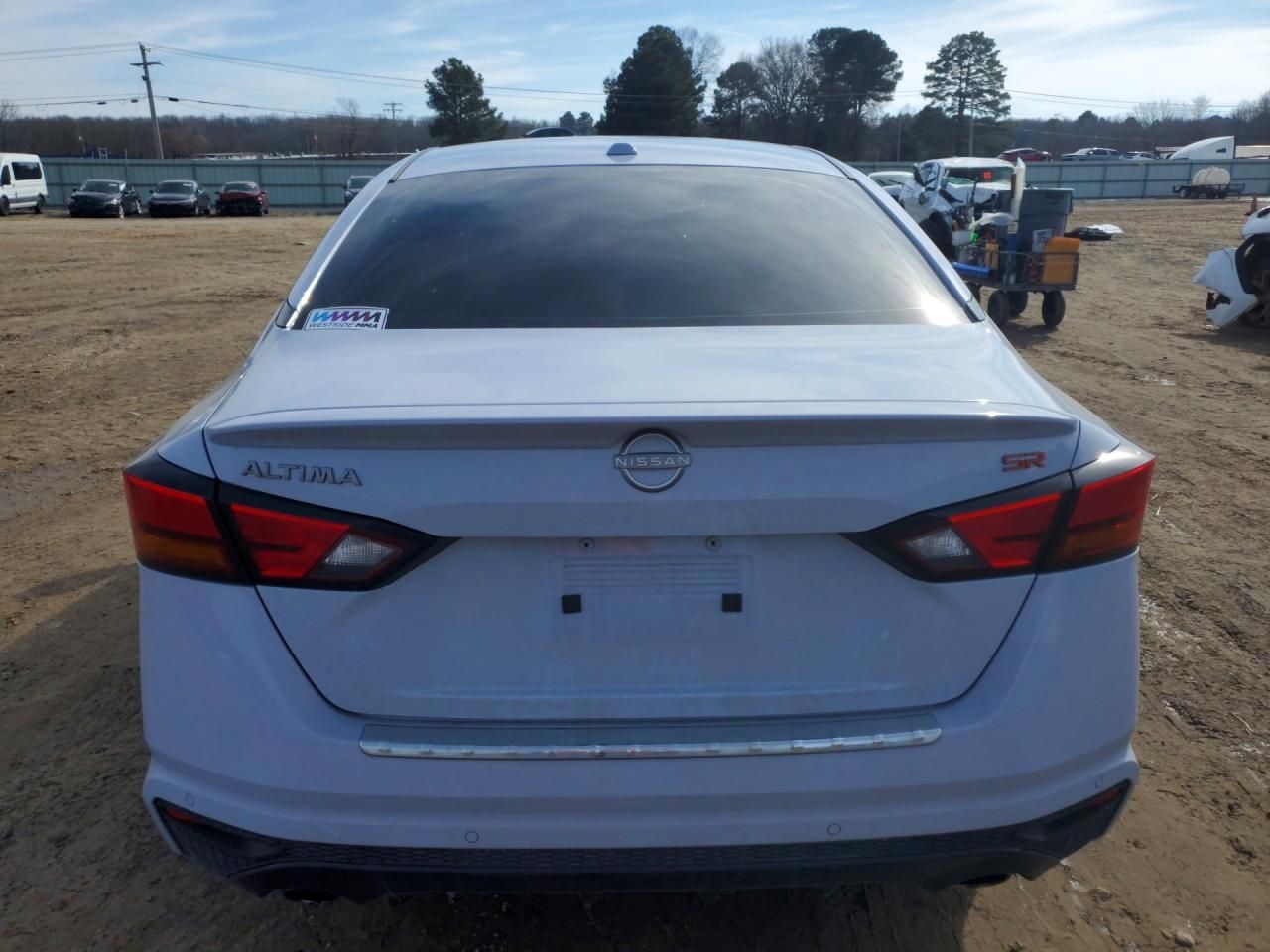 2023 Nissan Altima sr