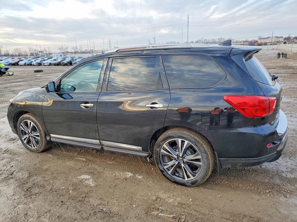 2020 Nissan Pathfinder Platinum