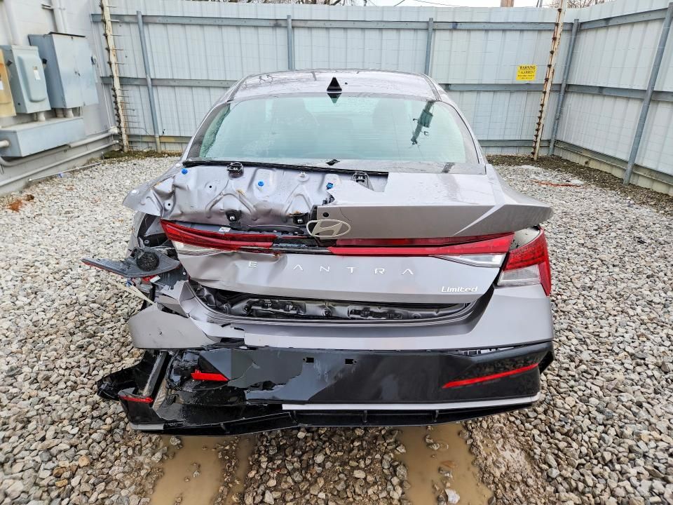 2025 Hyundai Elantra Limited