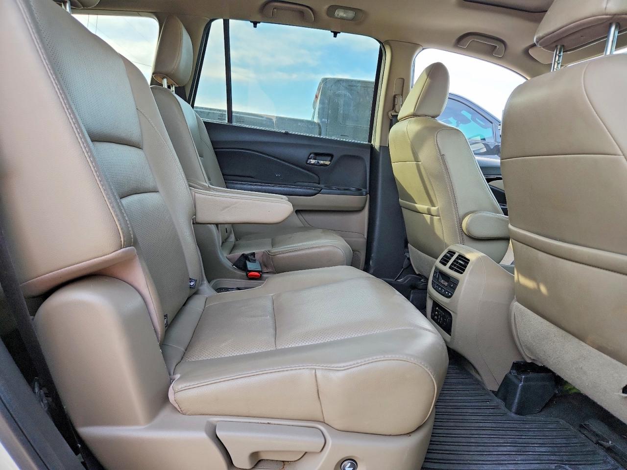 2016 Honda Pilot Elite