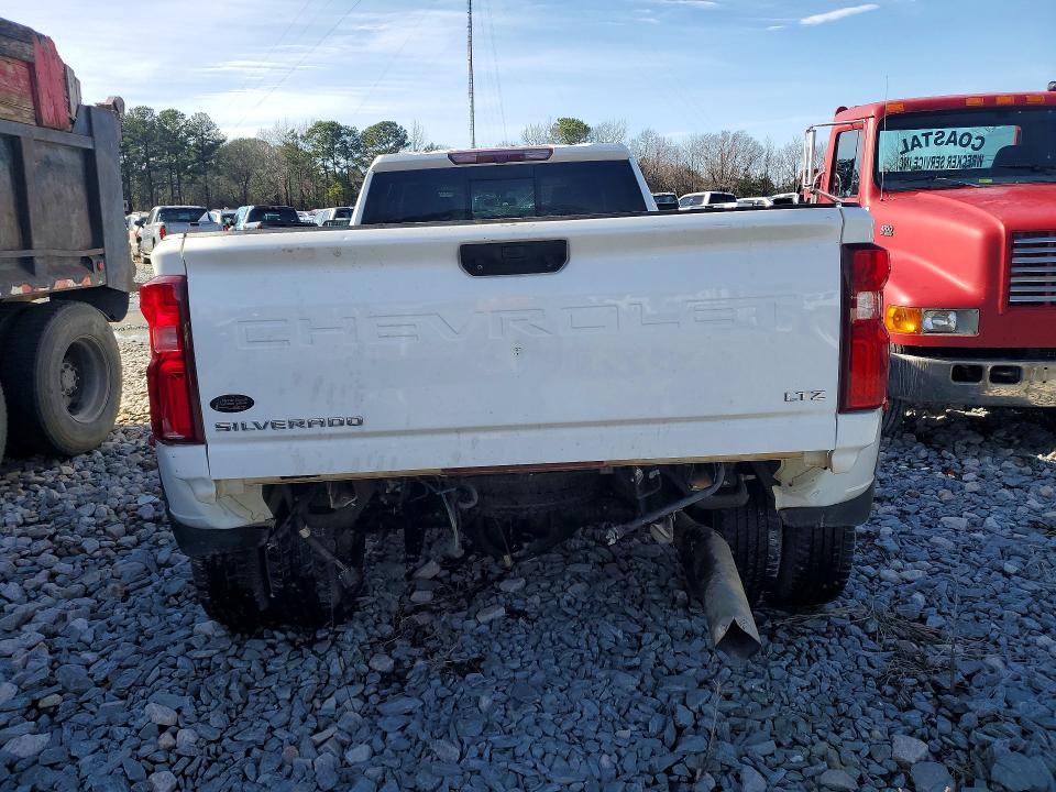 2021 Chevrolet Silverado K3500 ltz