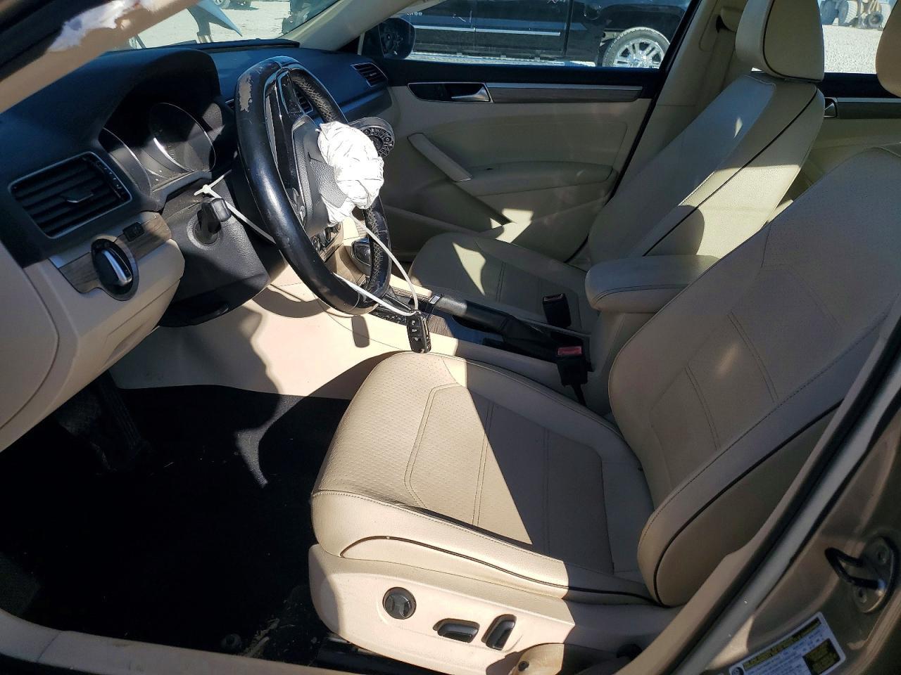 2017 Volkswagen Passat se