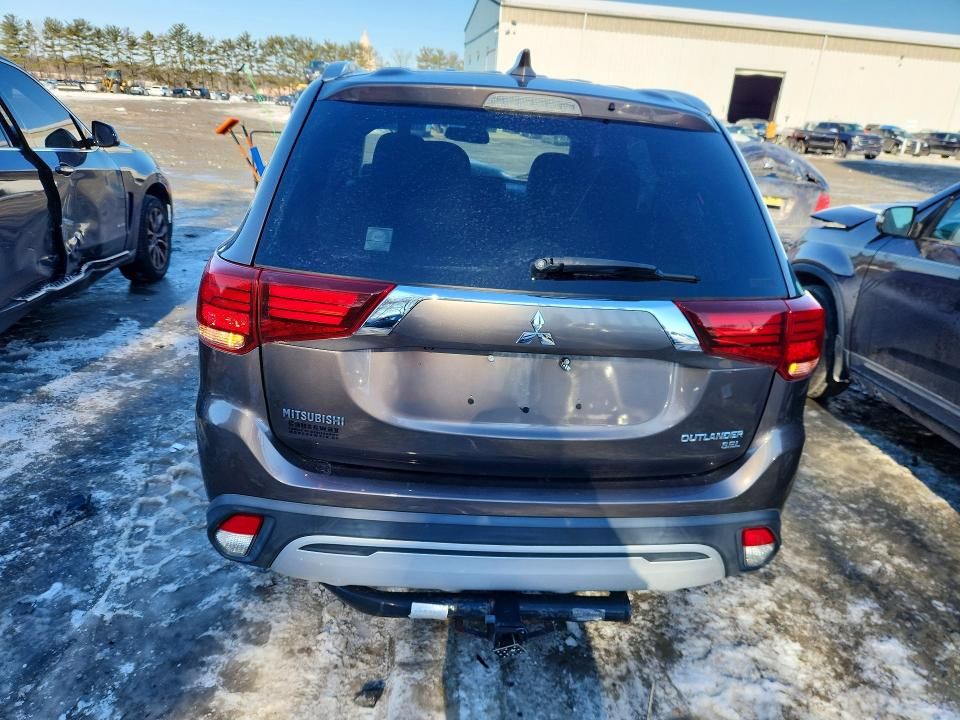 2019 Mitsubishi Outlander se