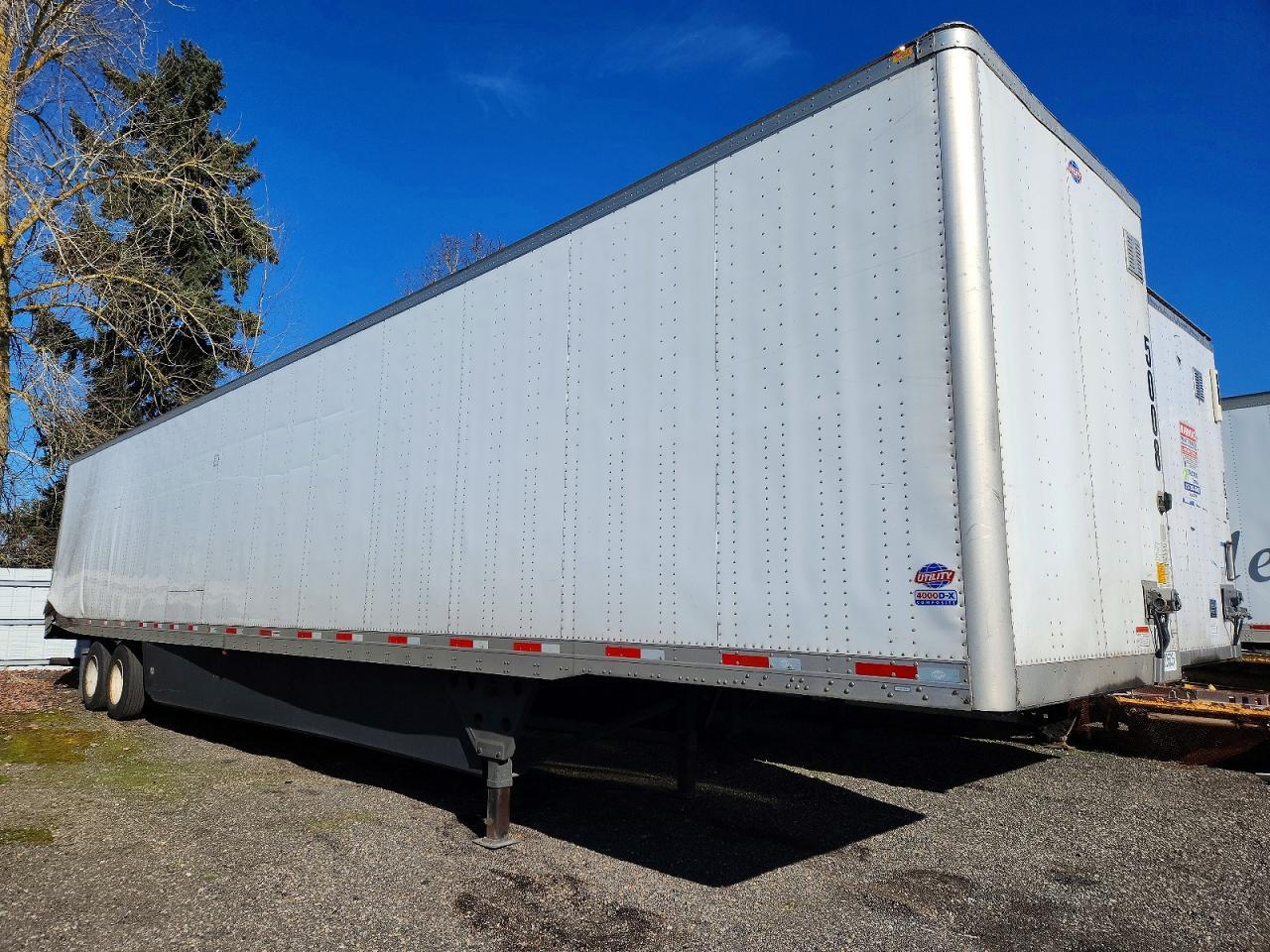 2022 Utility VS2DX DRY Van Trailer
