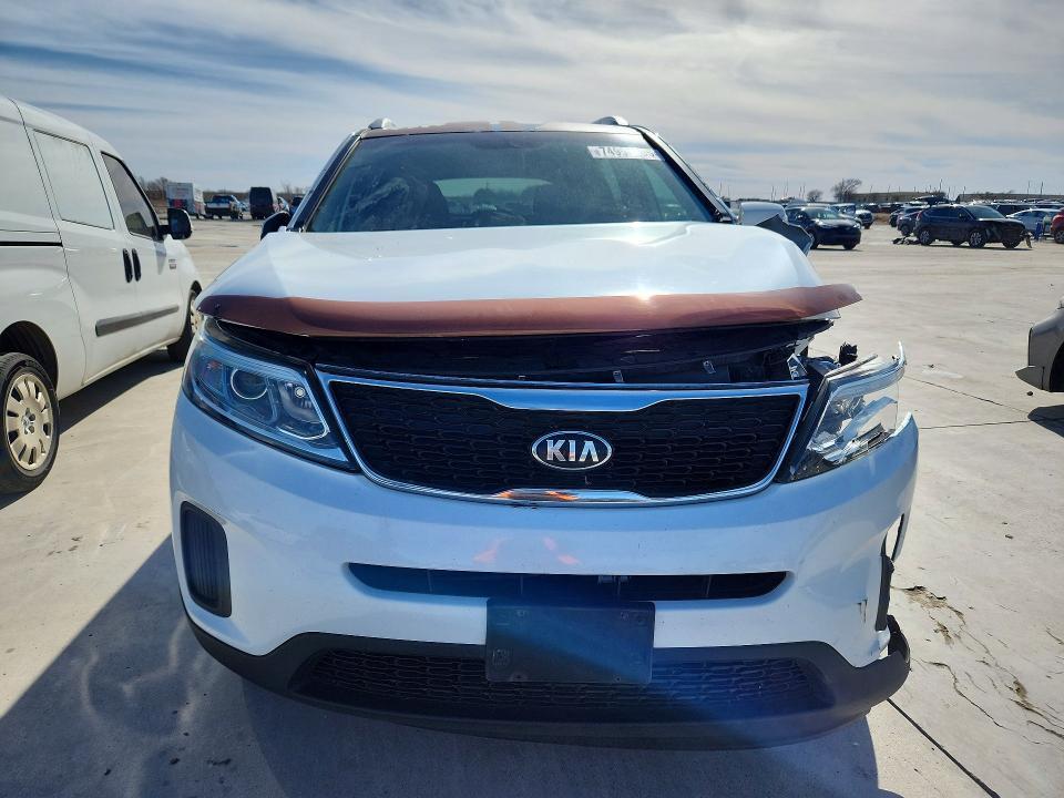 2015 KIA Sorento lx