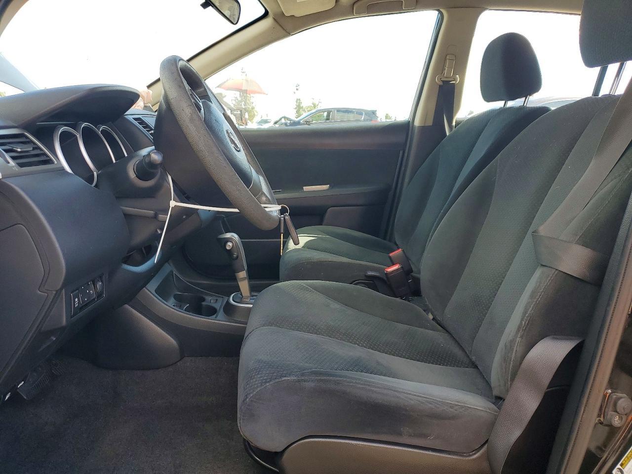 2012 Nissan Versa s
