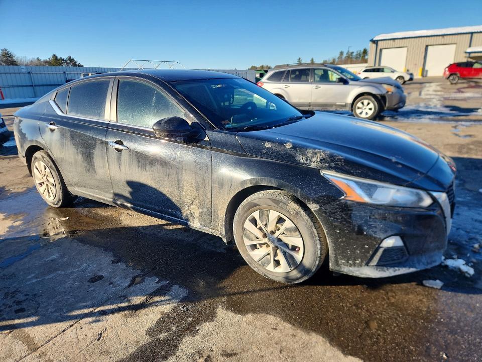 2019 Nissan Altima s