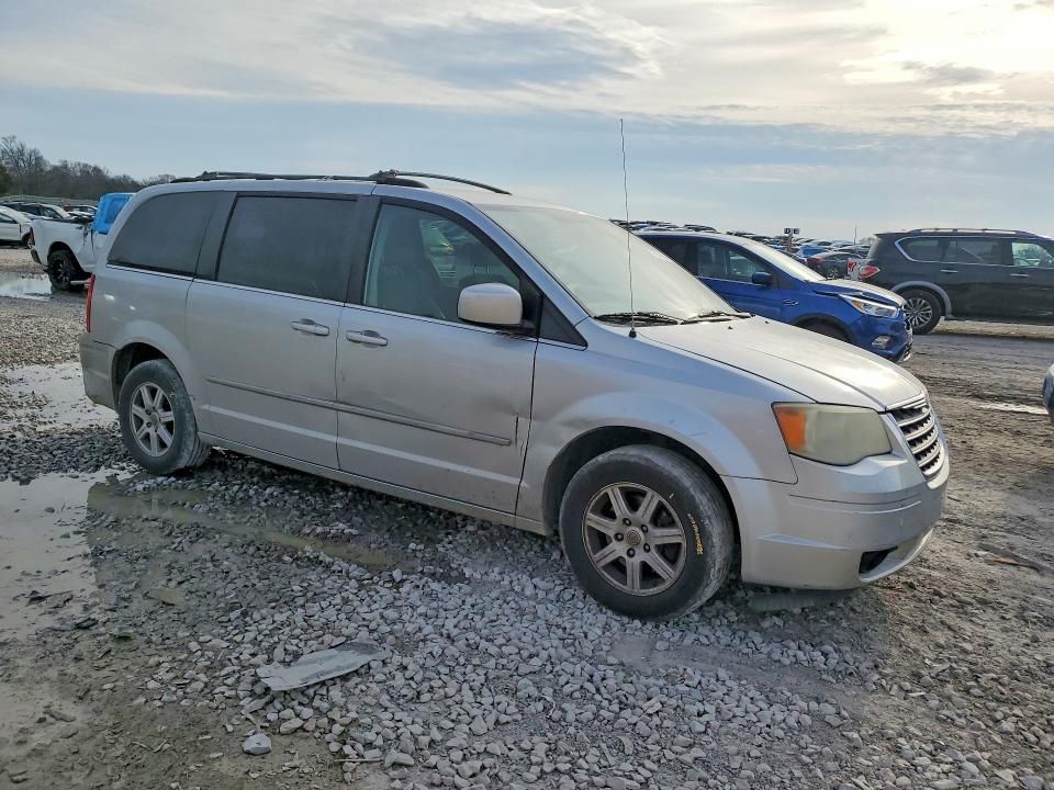 2010 Chrysler Town & Country Touring