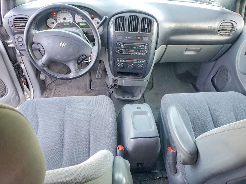 2005 Dodge Grand Caravan sxt