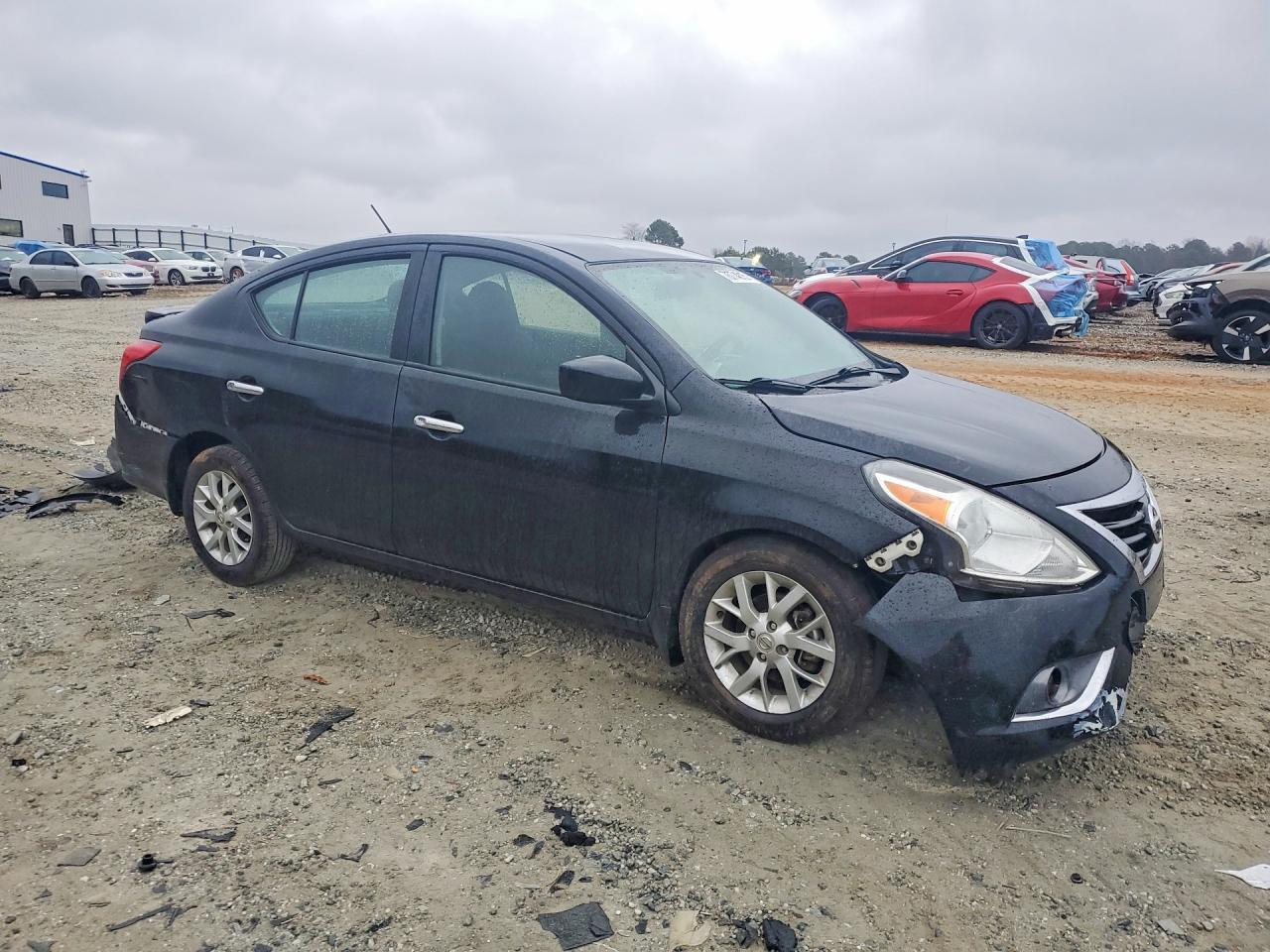 2017 Nissan Versa 1.6 s