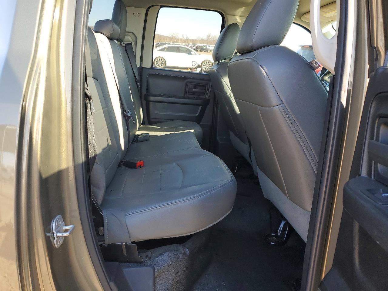 2015 Dodge RAM 1500 ST