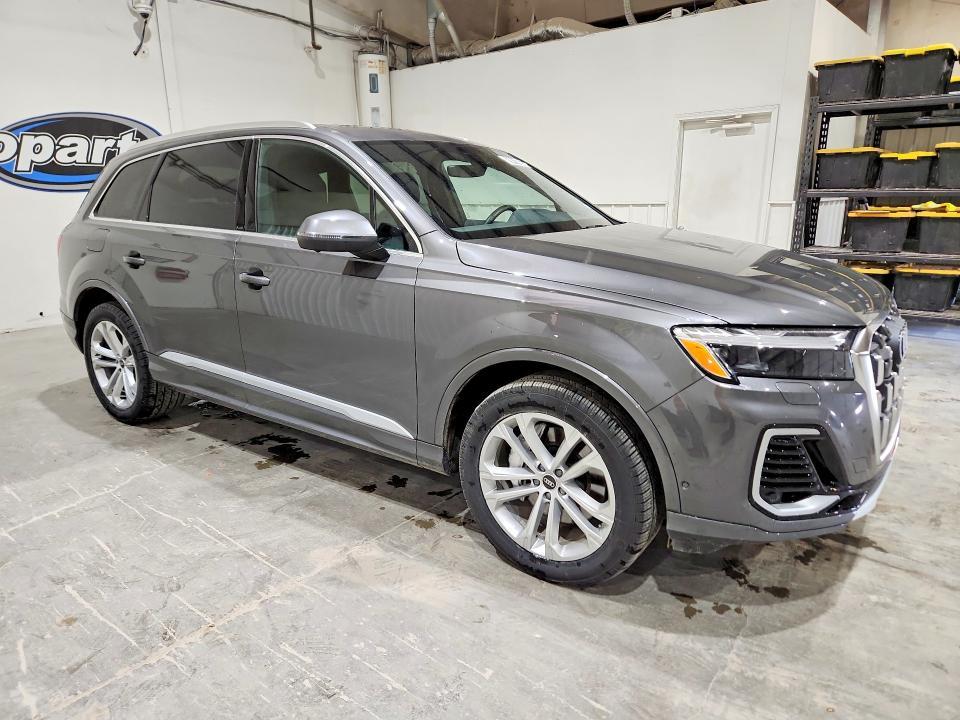 2025 Audi Q7 Premium Plus