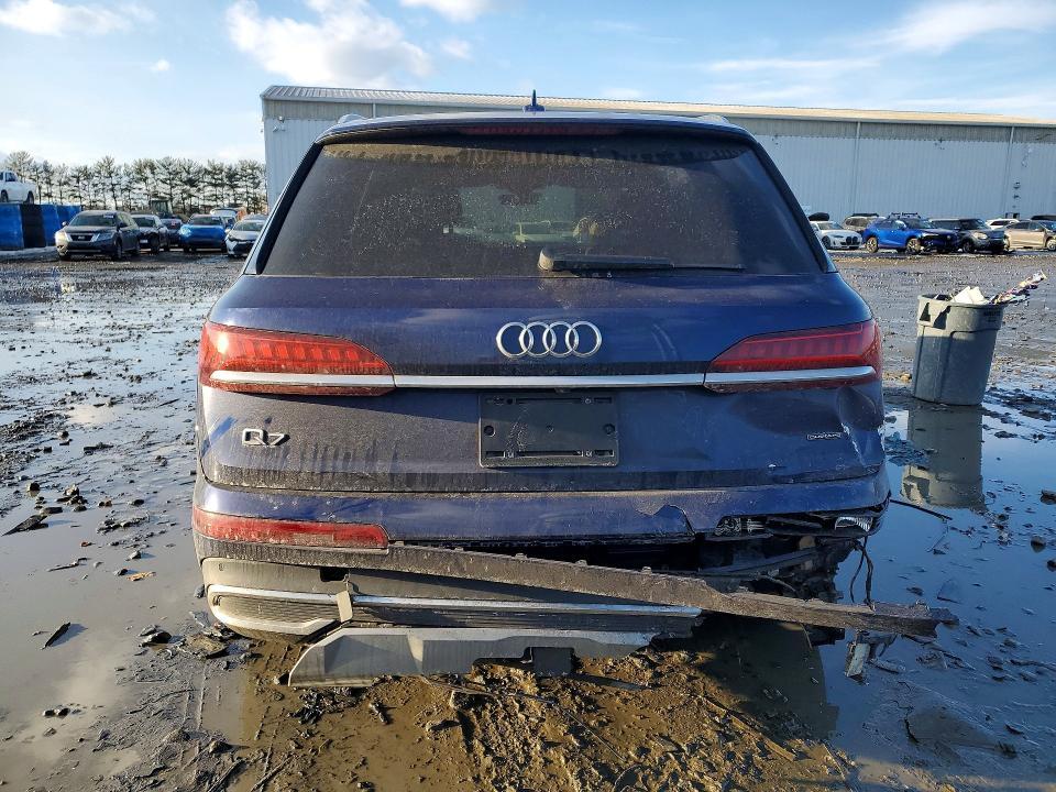 2021 Audi Q7 Premium Plus