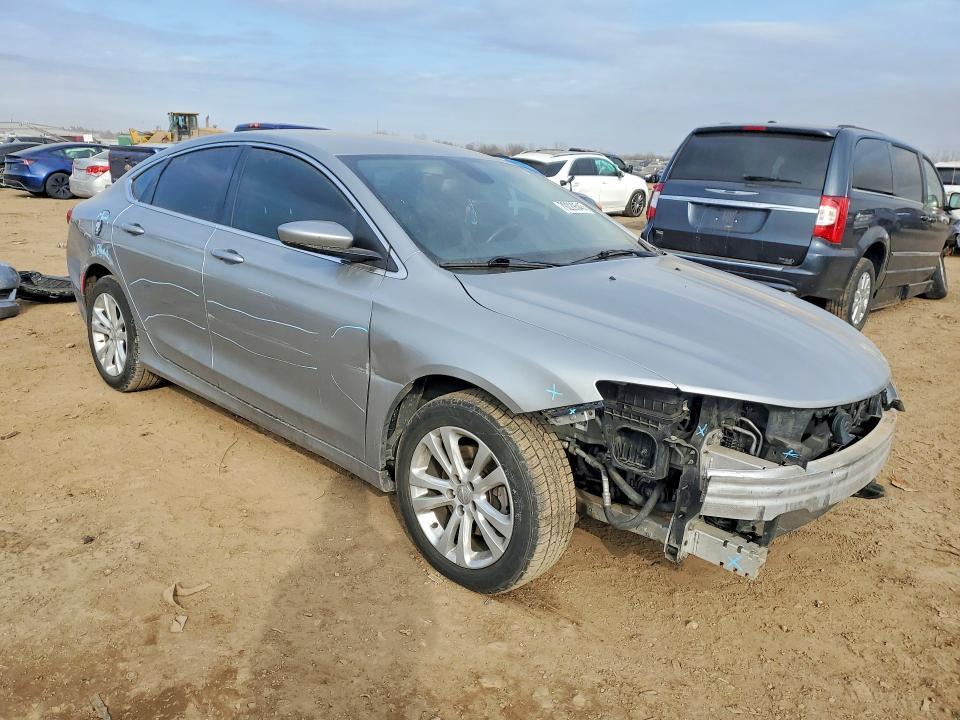 2017 Chrysler 200 Limited