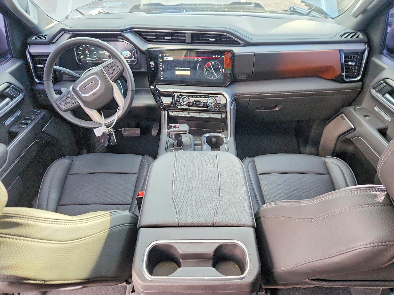 2025 GMC Sierra K1500 Denali